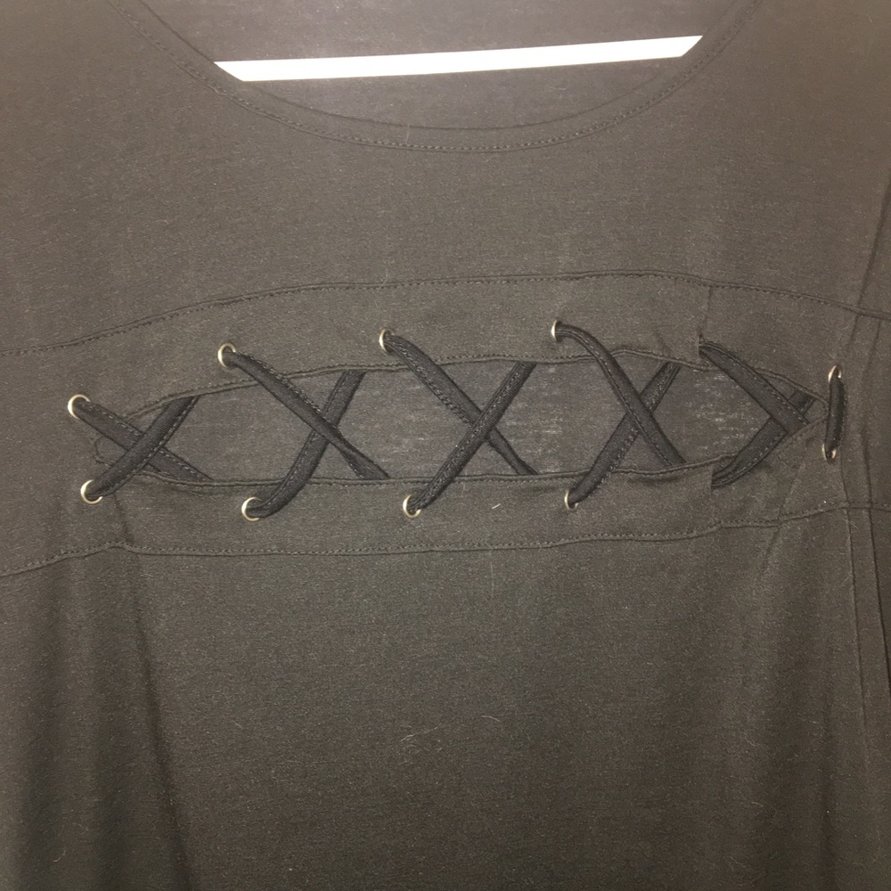 🟢BOGO FREE🟢 Shein Top - Picture 6 of 7
